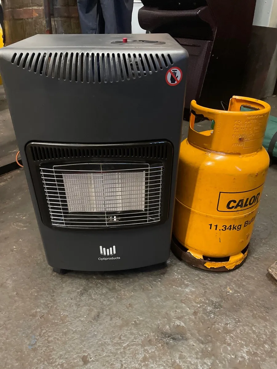 Gas heater with full gas bottle - Image 1