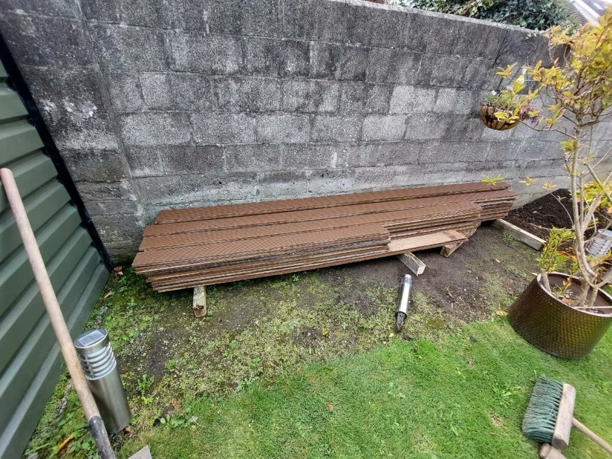 Timber decking - Image 4