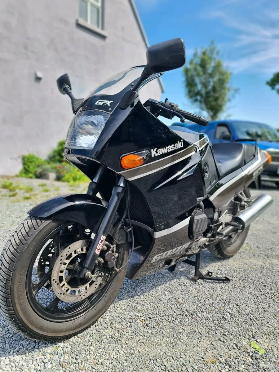 Kawasaki GPX600R - Image 2