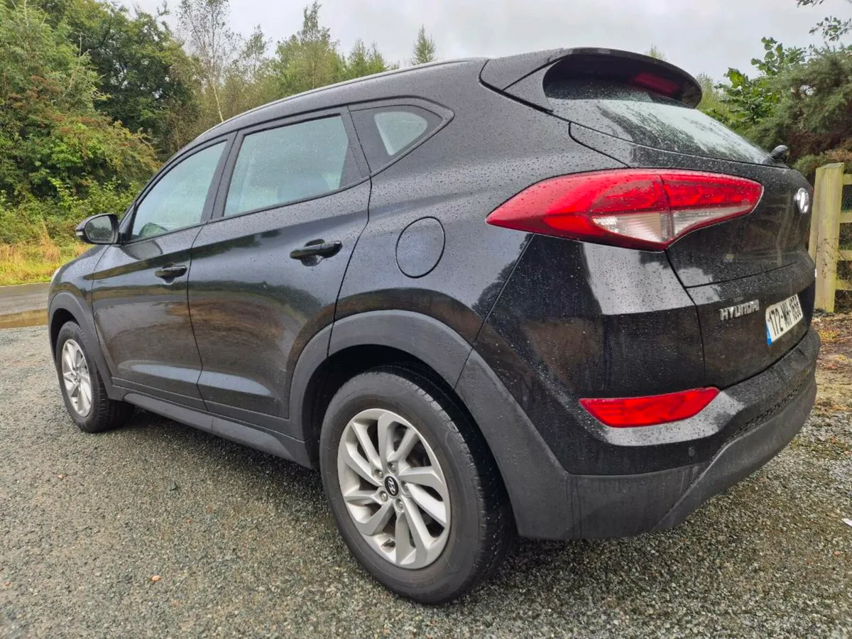 172'HYUNDAI TUSCON 1.7 CRDI - NCT & TAX - Image 3