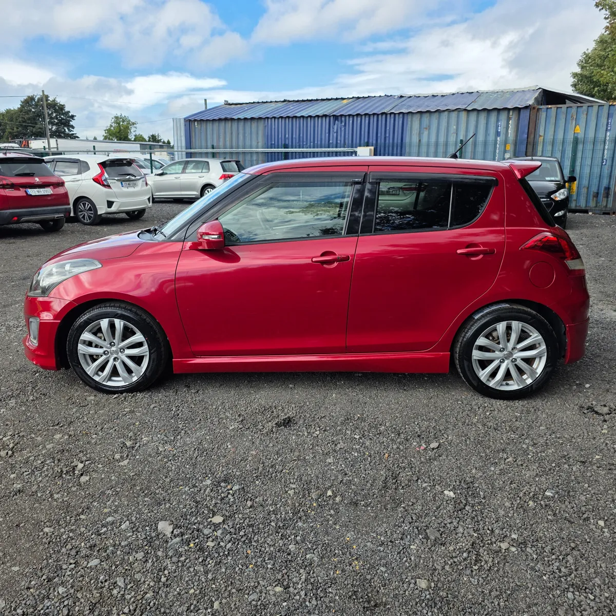 Suzuki Swift 2016 Automatic Low Miles - Image 4