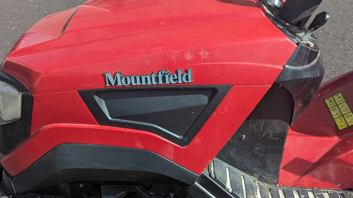 MountField  1640H lawnmower - Image 1