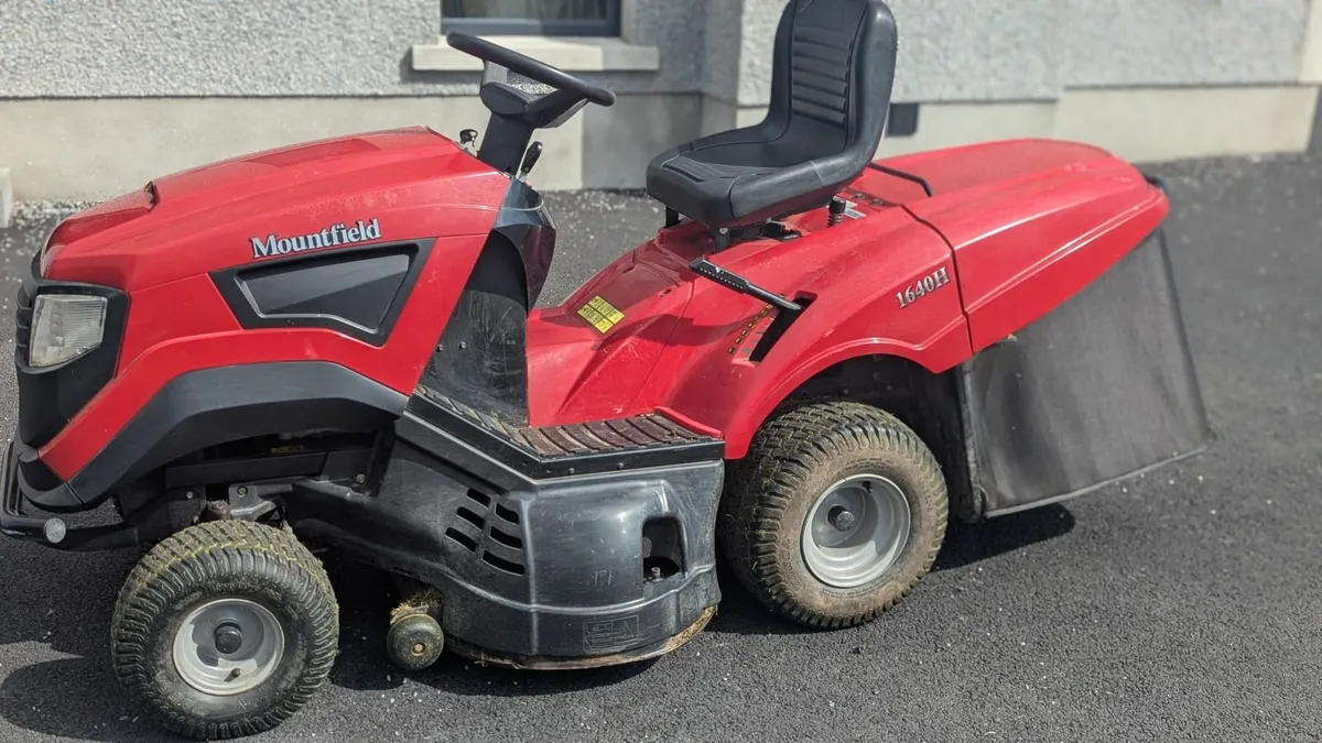 MountField  1640H lawnmower - Image 3