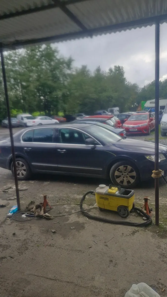Skoda Superb 2009 - Image 2