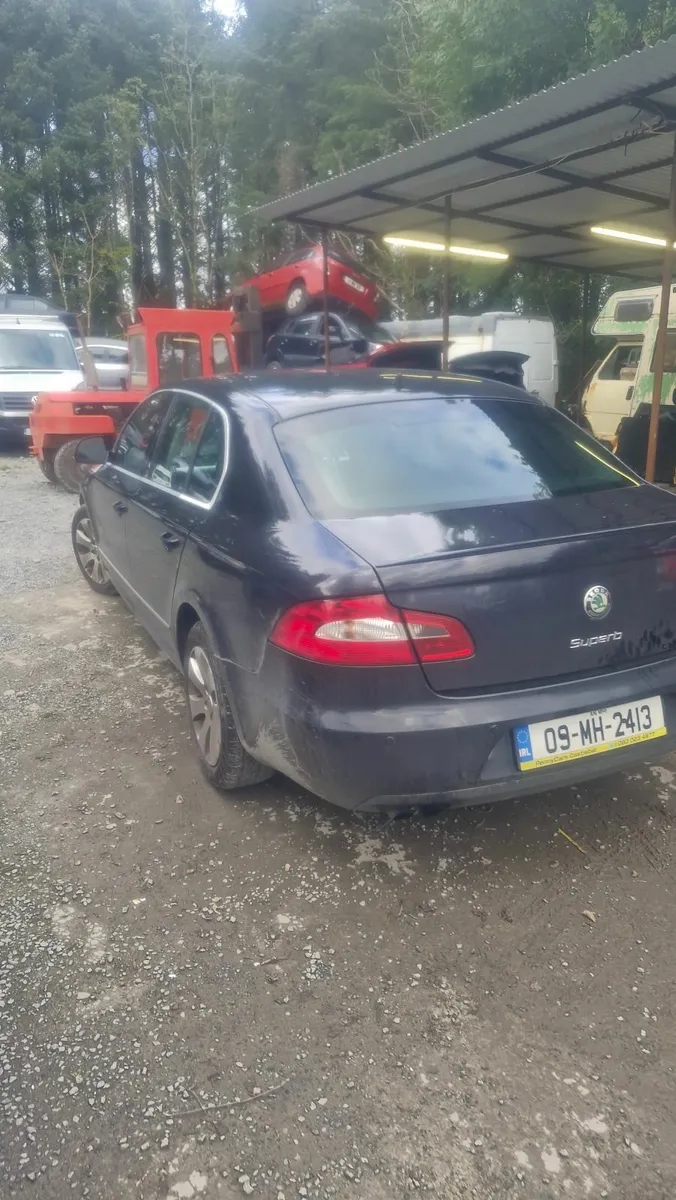 Skoda Superb 2009 - Image 1