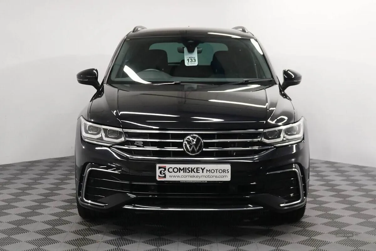 Volkswagen Tiguan TDI R-line - Image 2