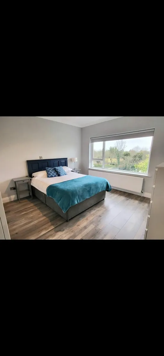 Divan king bed base - Image 1
