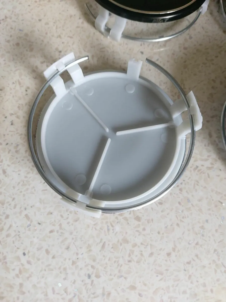 Mercedes AMG Centre Caps - FREE POST - Image 3