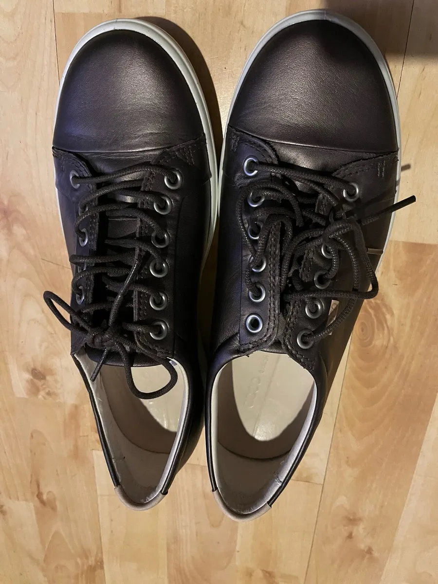 Shoes - Image 1