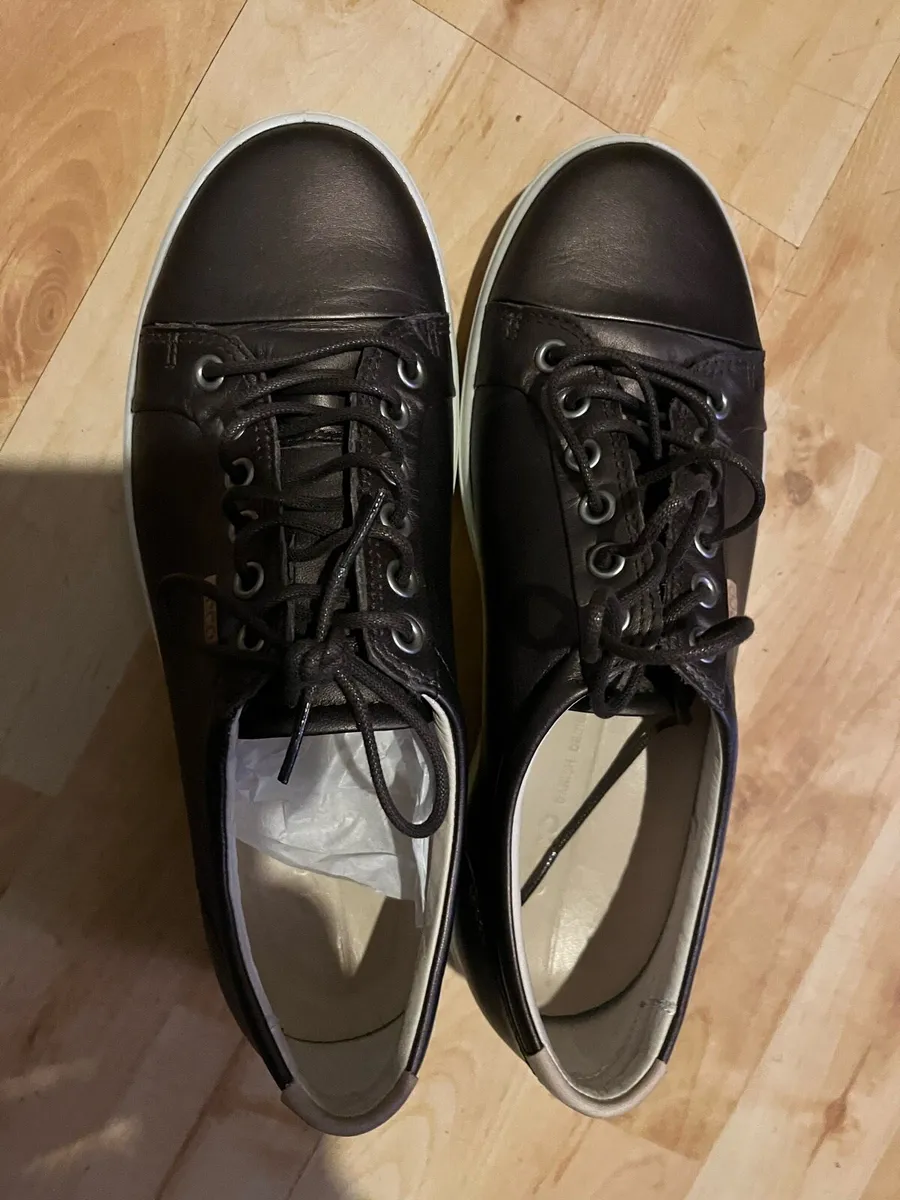 Shoes - Image 4