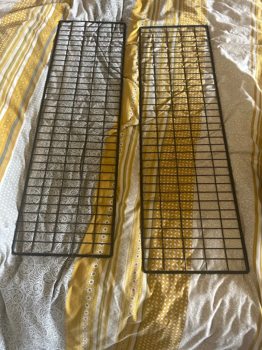 Fire guard - Image 1