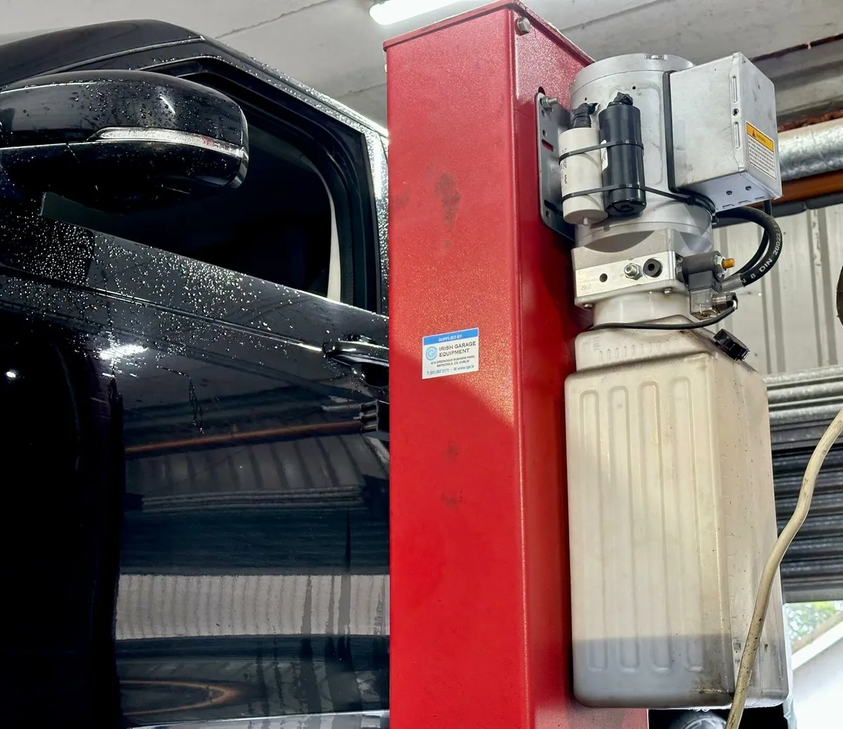 4ton Pacini Garage lift - Deposit taken - Image 4