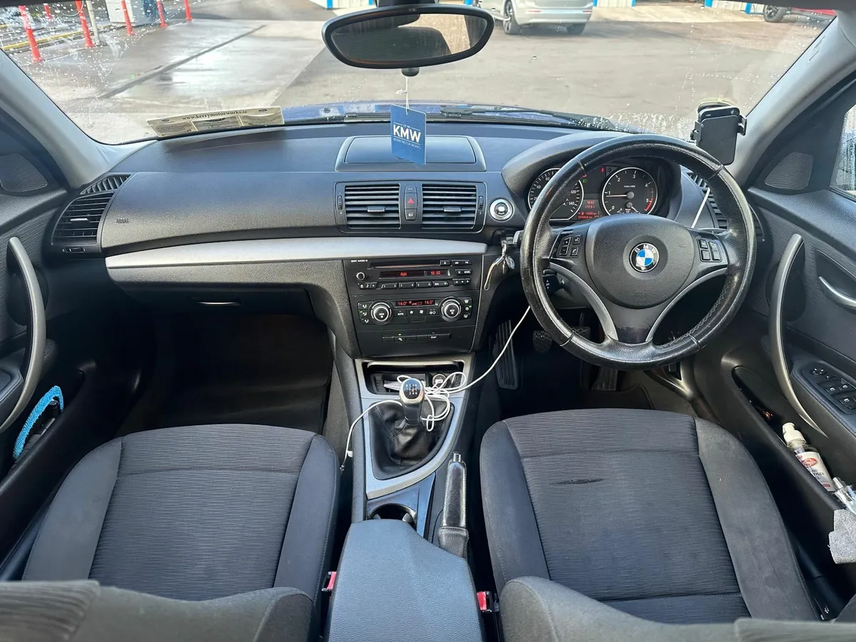 BMW 1-Series 2008 - Image 2