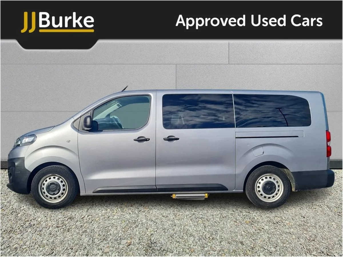 Citroen Spacetourer Dispatch Combi LWB 1.5 Blue 9 - Image 4