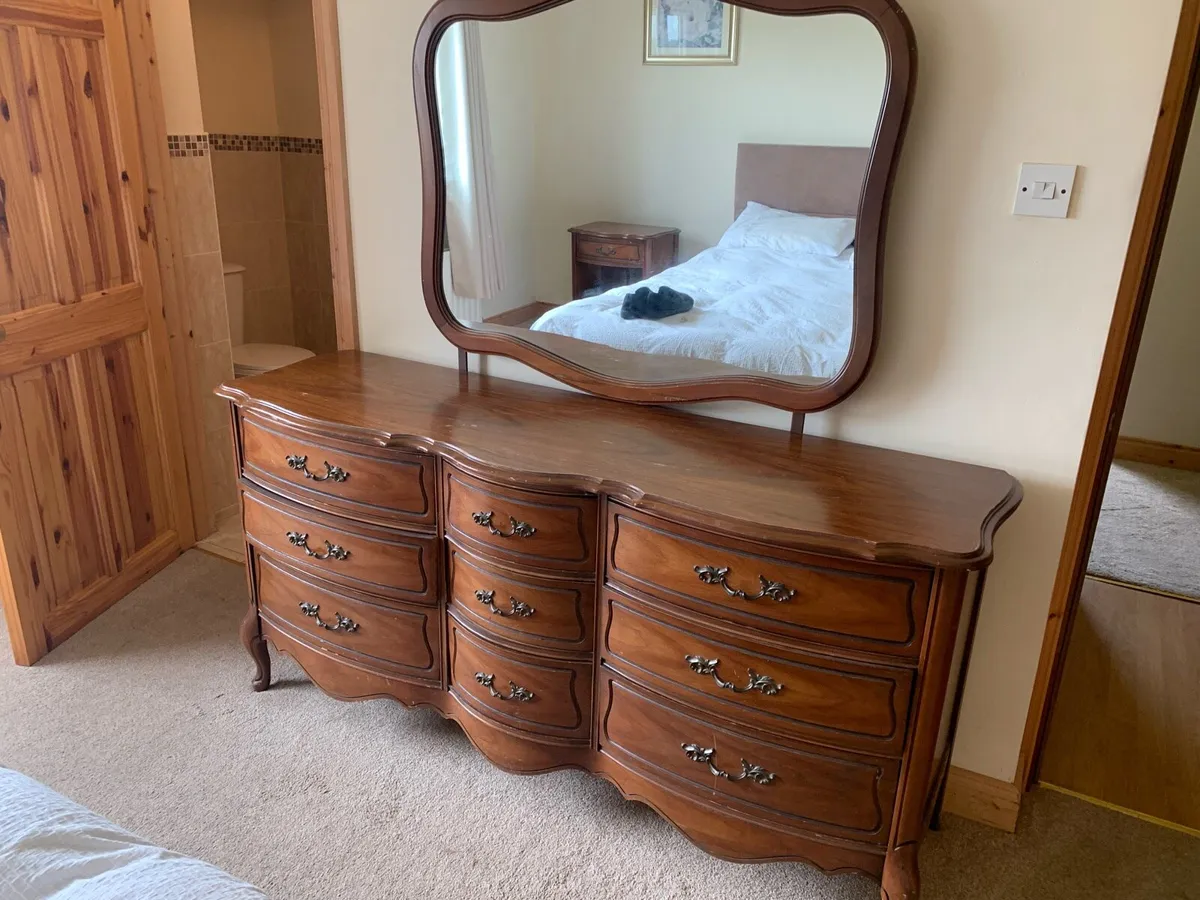 Furniture - Image 4