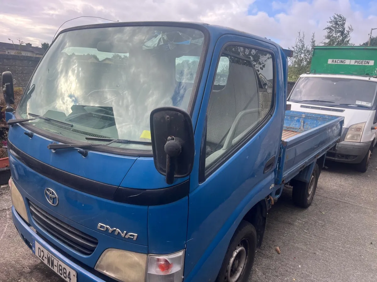 Toyota Dyna 2002 - Image 1