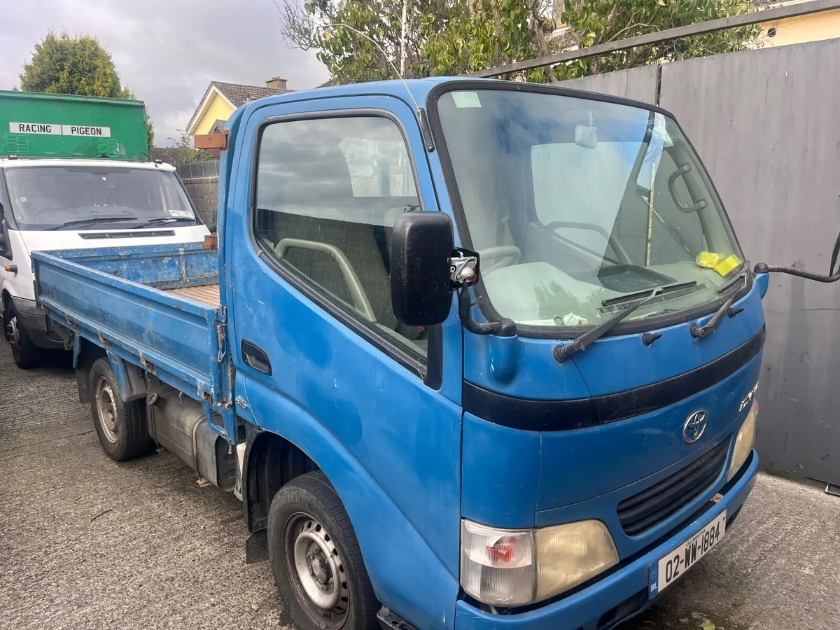 Toyota Dyna 2002 - Image 2