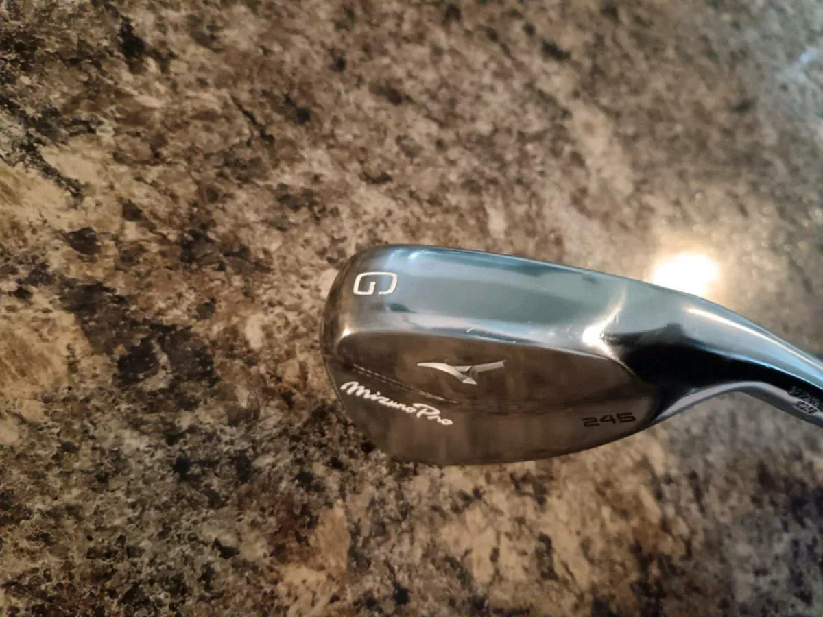 Mizuno 245 Gap Wedge. Immaculate. - Image 3