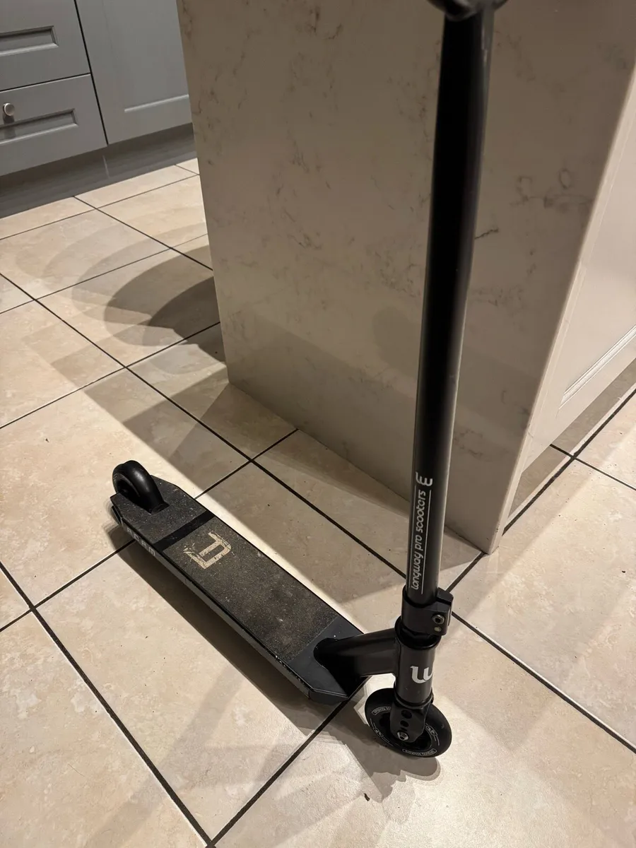 Kids scooter - Image 2