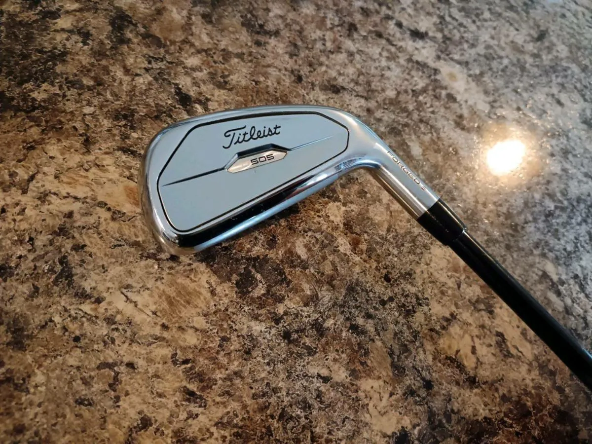 Titleist U505 4 Iron. Immaculate. - Image 2