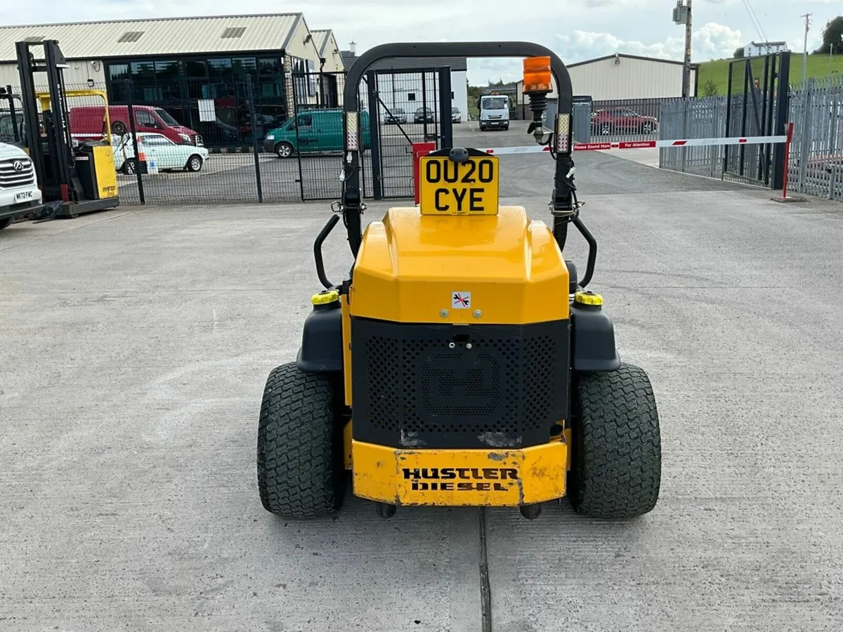 HUSTLER RIDE ON ZERO TURN ROAD LEGAL DIESEL MOWER - Image 4