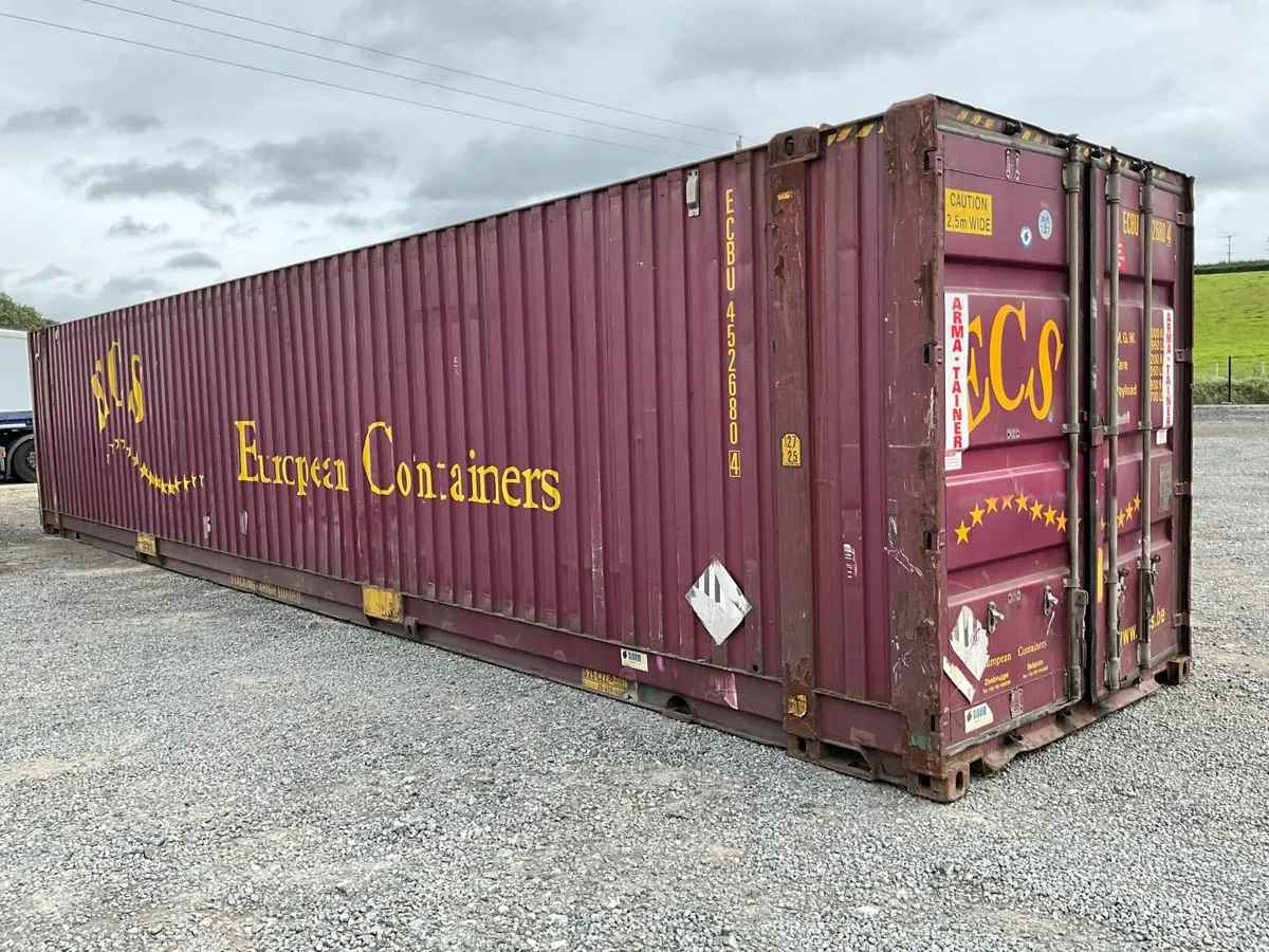 APPROX. 40ft SHIPPING CONTAINER - Image 1