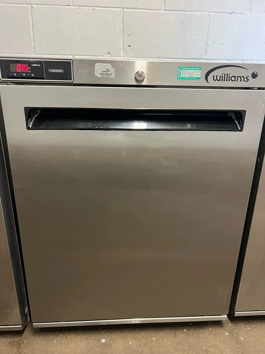Williams Undercounter fridges - Image 1