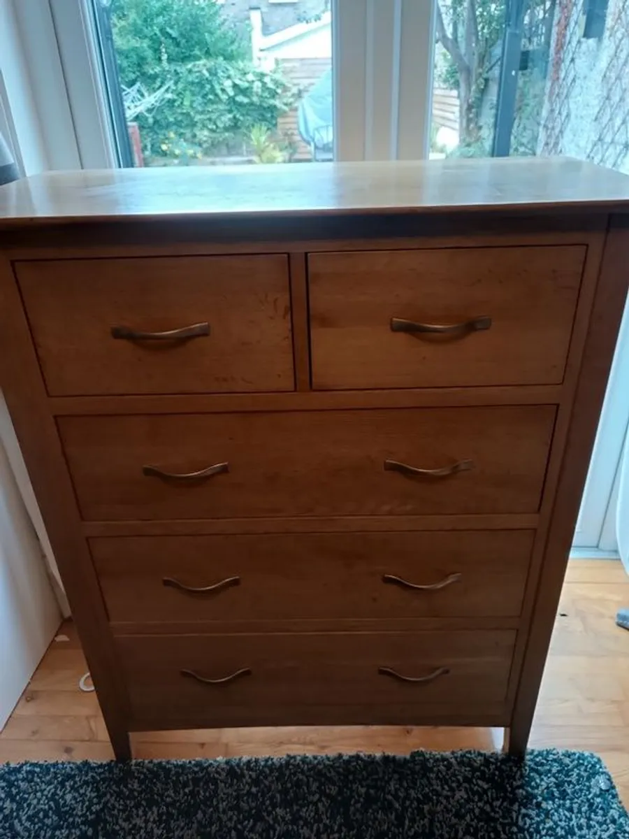 solid oak chest of drawers - Image 3