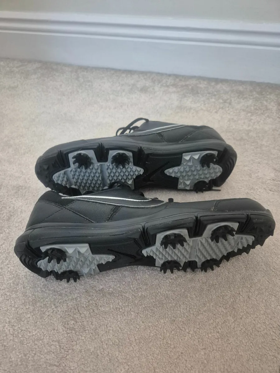 Golf shoes - Image 2