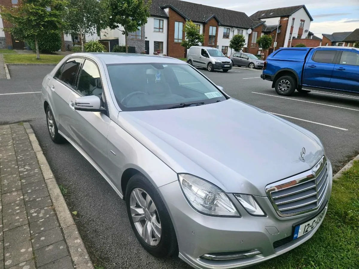 Car - Image 1