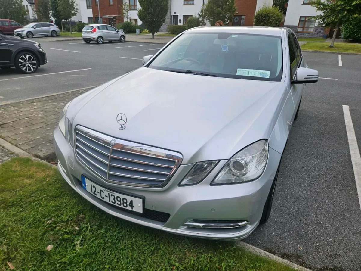 Car - Image 3