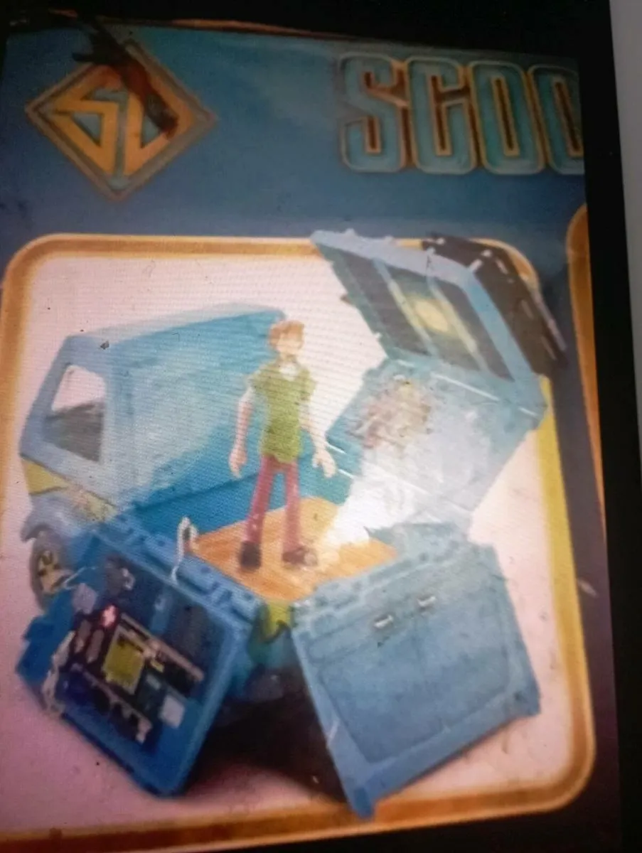 SCOOBY -DOO MYSTERY MACHINE PLAYSET. - Image 3