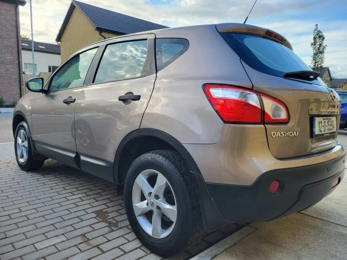 Nissan Qashqai 2012 - Automatic - low miles - Image 3