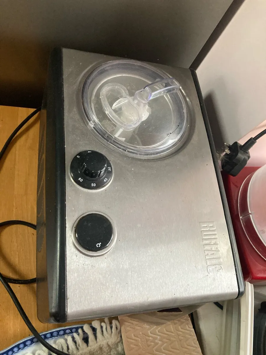 Buffalo ice cream maker - Image 1