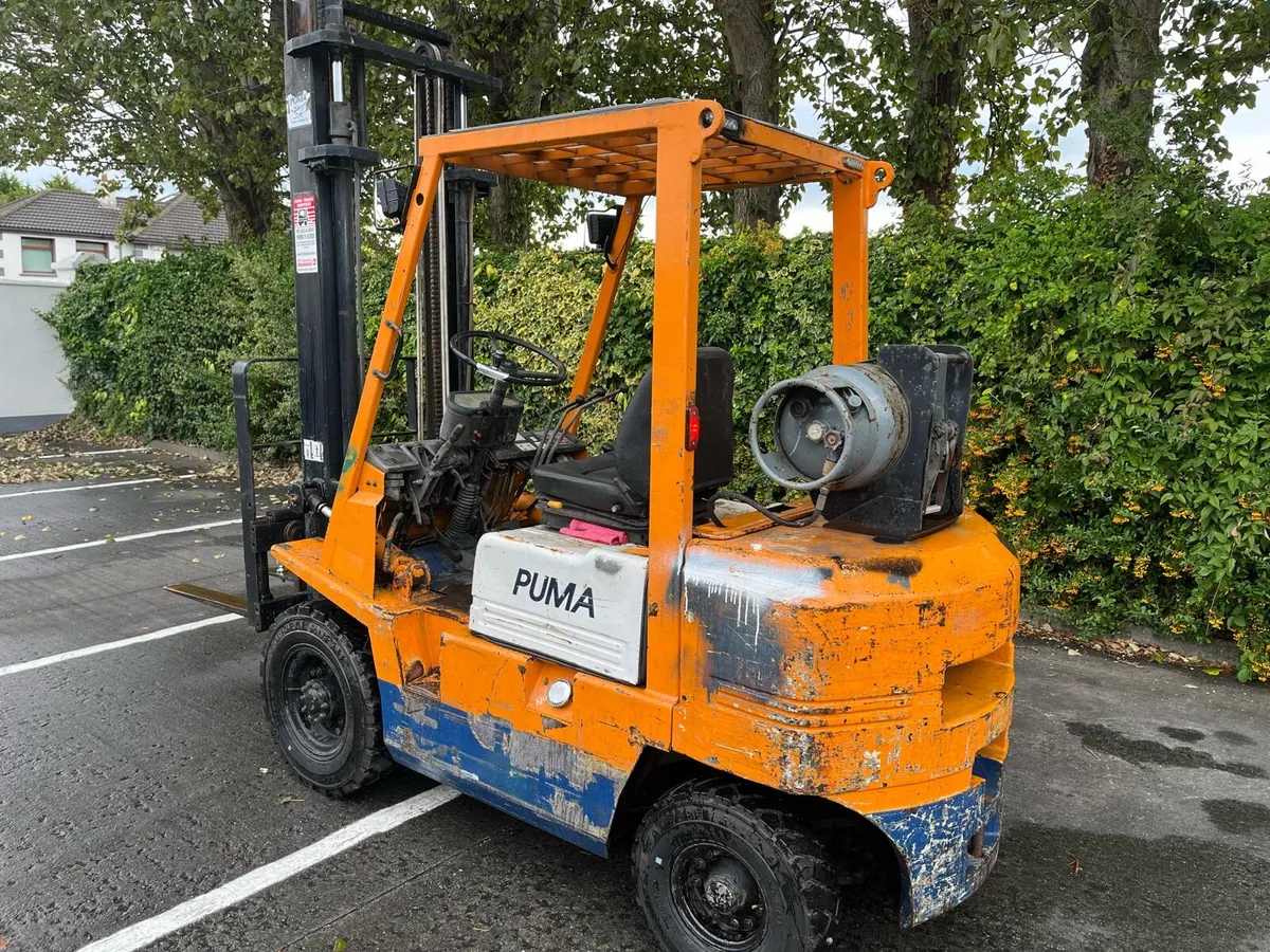 Forklift - Image 1