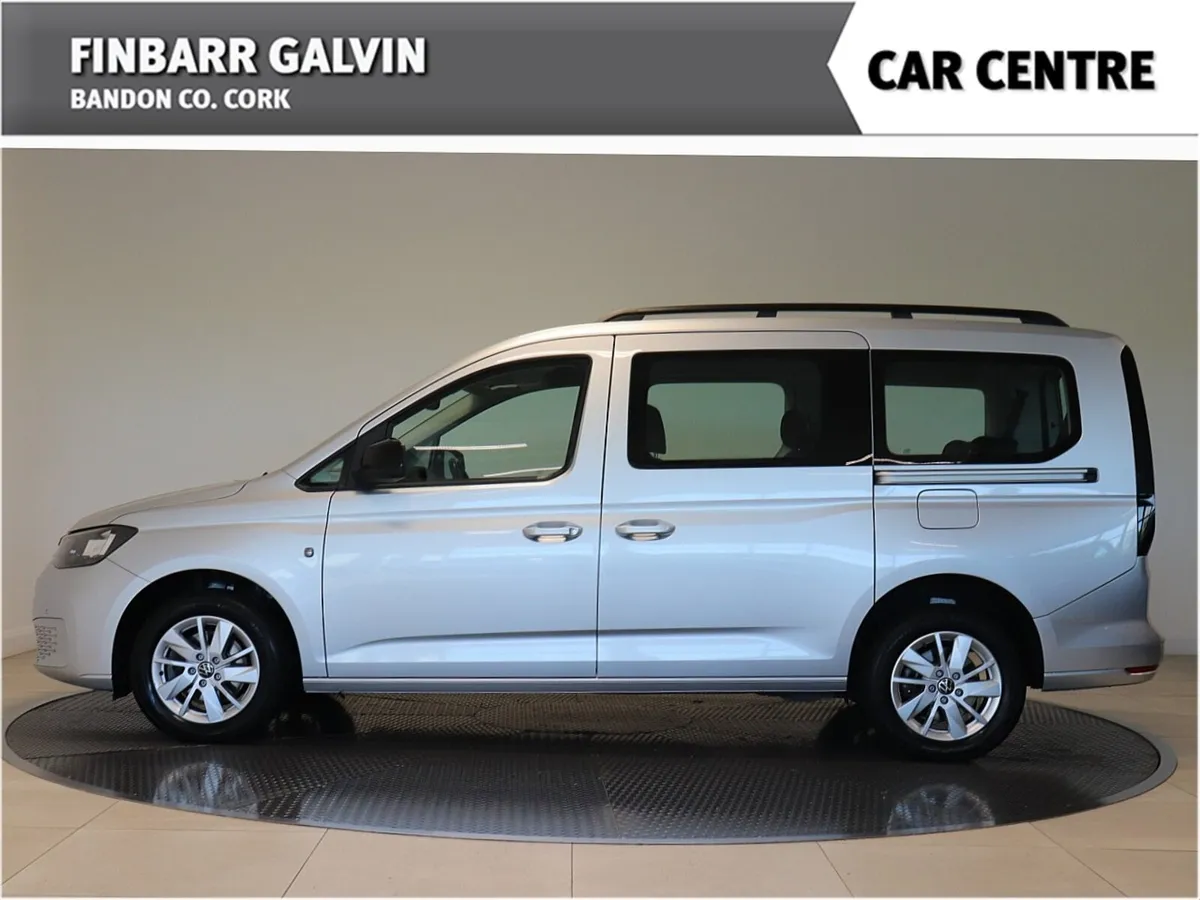 Vw Caddy life 2.0 tdi dsg 7 seater - Image 3