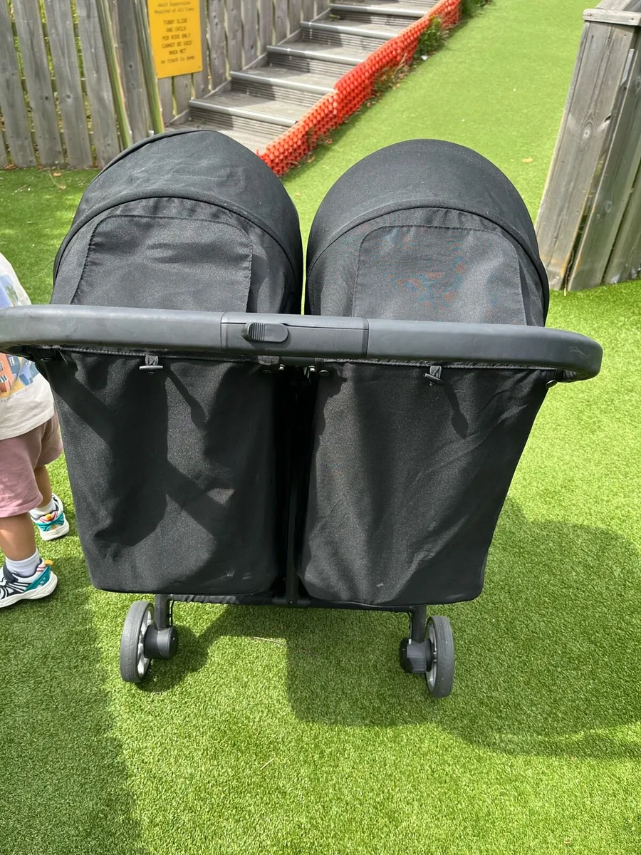 Double buggy (city jogger) - Image 2