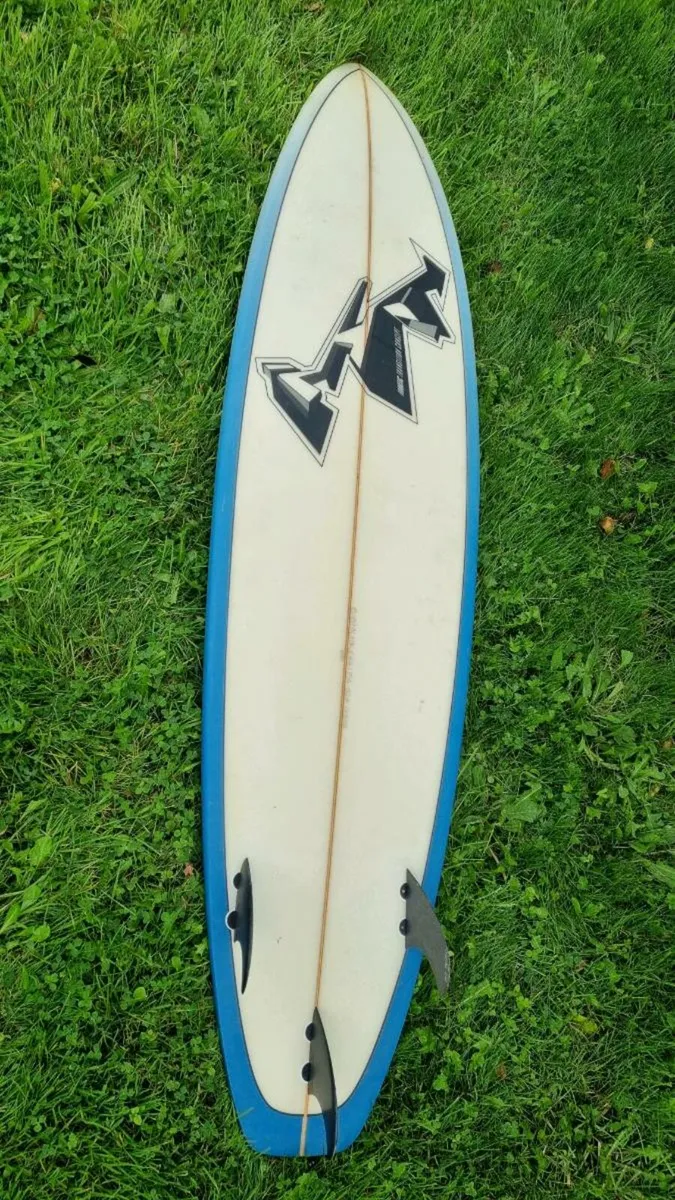 Fanatic 6'10 surfboard - Image 1