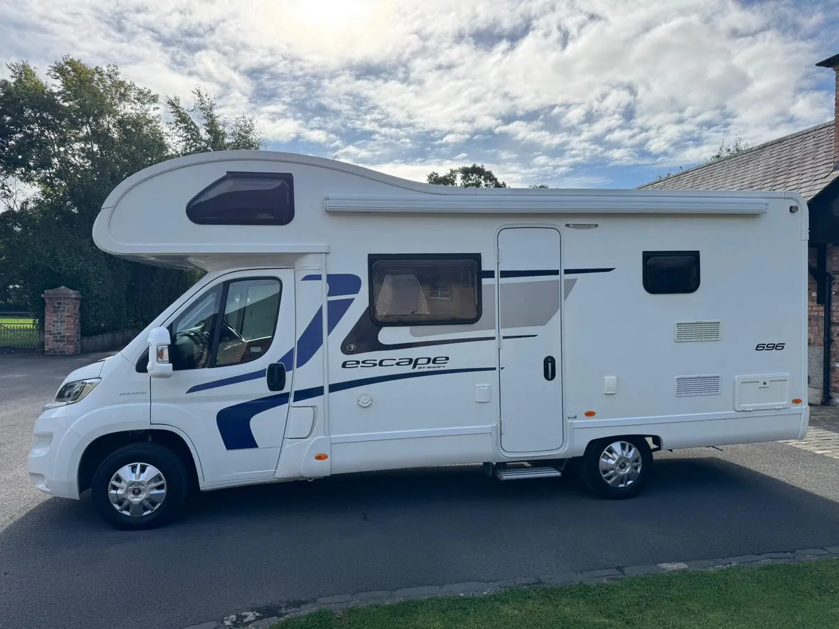 Swift Escape 696 - Manual - Image 2