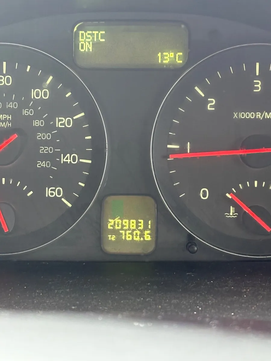 Volvo S40 2008 - Image 2
