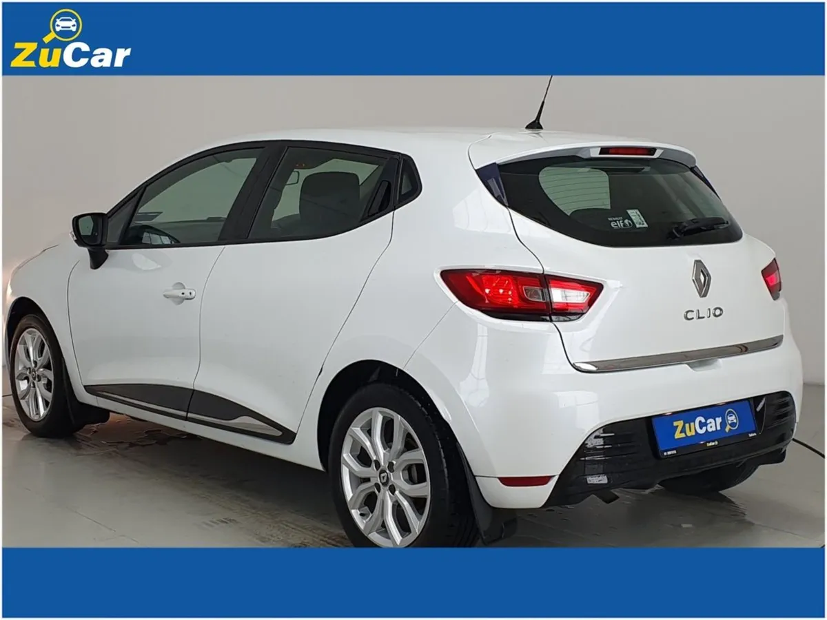 Renault Clio  83 1.2 16V 75 Dynamique NAV - Image 4
