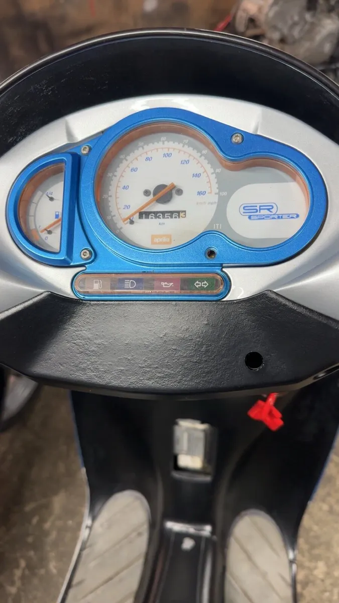 Aprilia sr 125/180 2storke x2 - Image 3