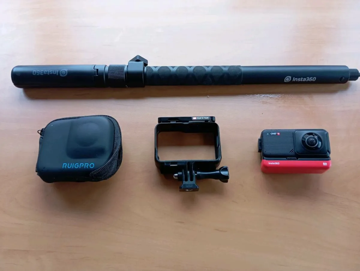 Insta 360 One R - Image 1