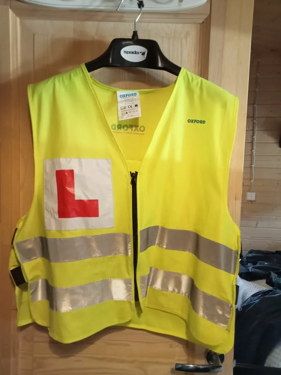 Motorbike/Scooter Gear – Barely Used! - Image 1