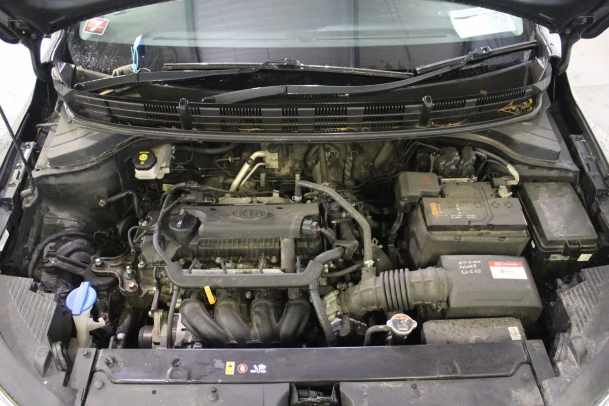 Kia Stonic 1.4 K2 Petrol - Image 4
