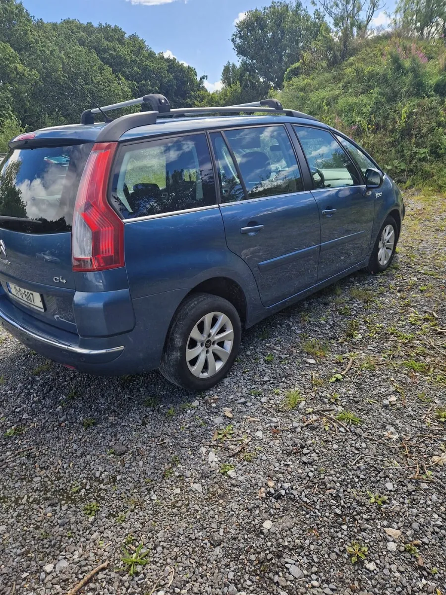 Citroen C4 Picasso 2011 - Image 4