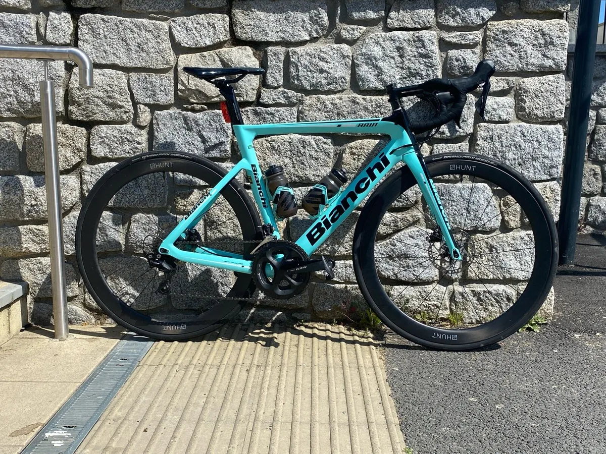 Road Bike - Image 1
