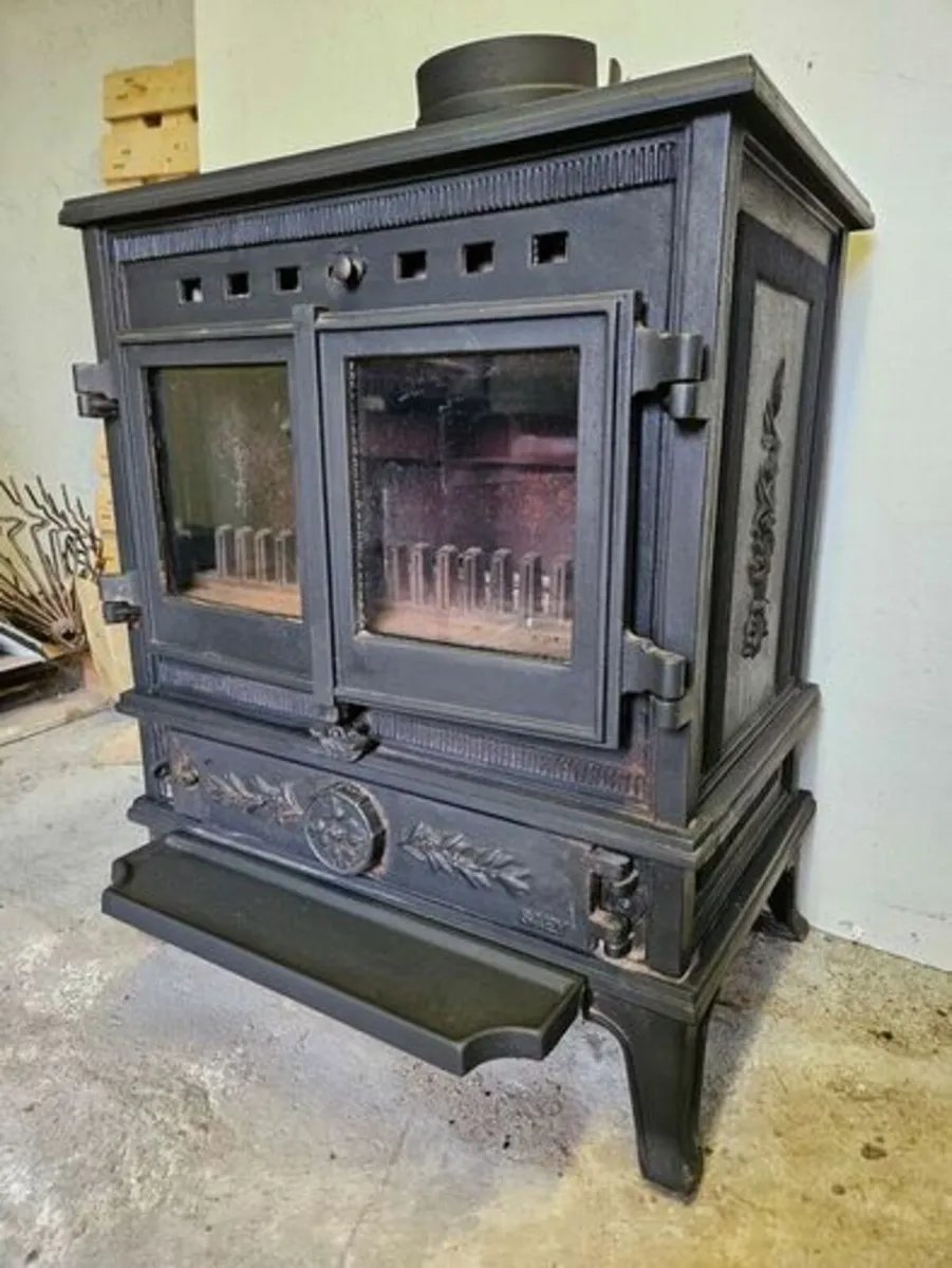 SAEY Blenheim 12kw back boiler stove - Image 1