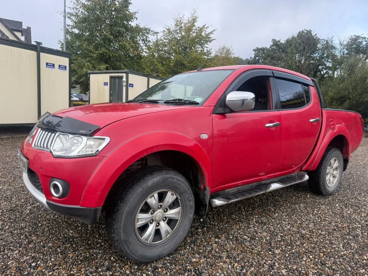 Mitsubishi l200 Trojan 4x4 2.5 diesel - Image 2