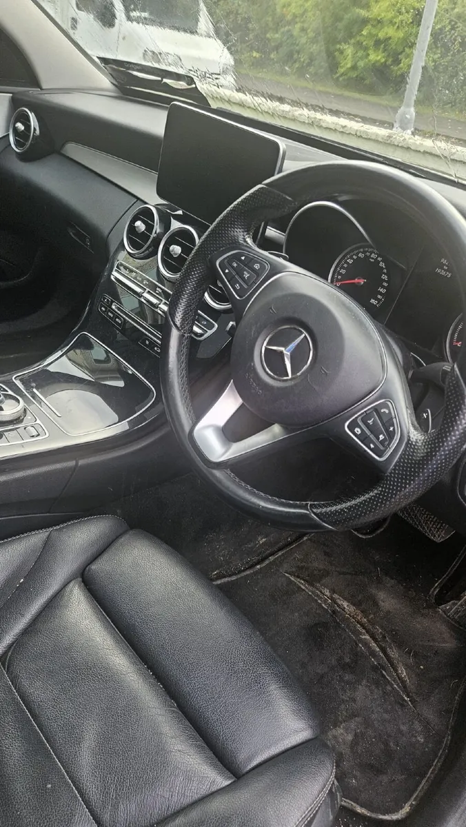 Mercedes-Benz C-Class 2016 - Image 3
